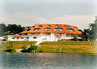 Hotel Srebrno jezero